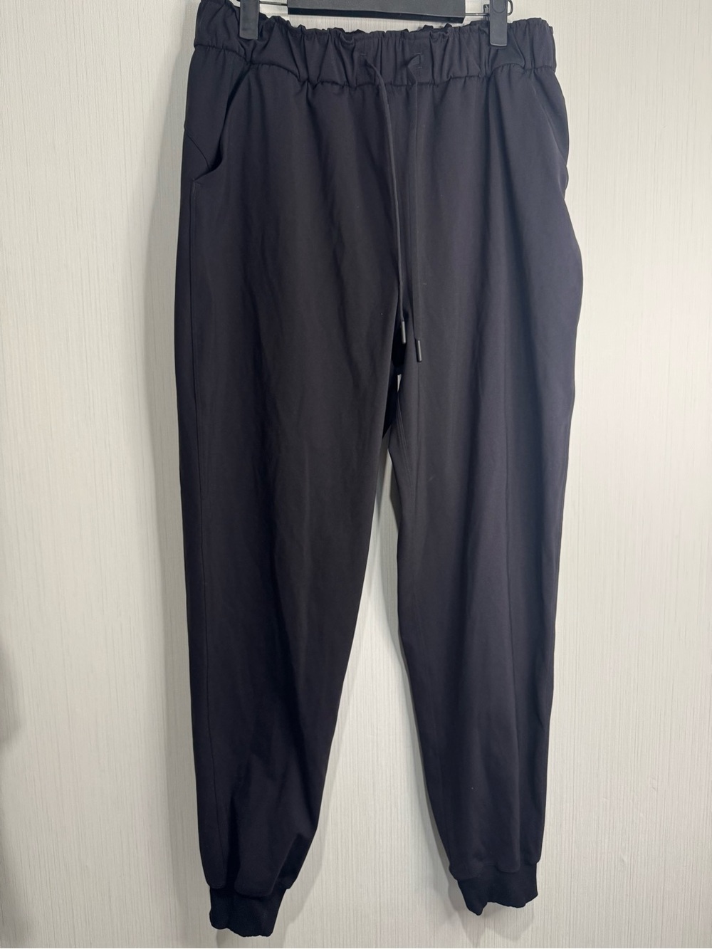 Lululemon Jogger Pants. Size 10. Black.
